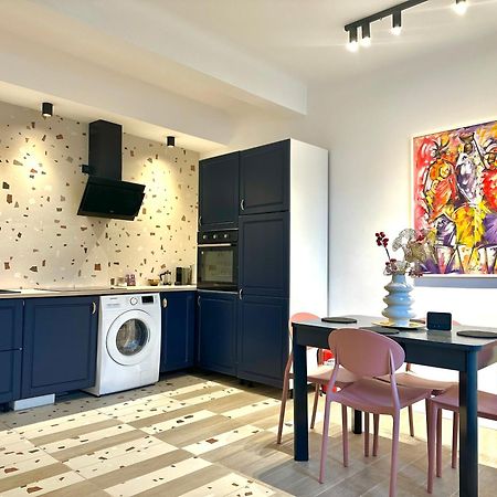 Peaceful Condo For Romantic Getaways Near Black Church - 3Min Walk Brasov Bagian luar foto