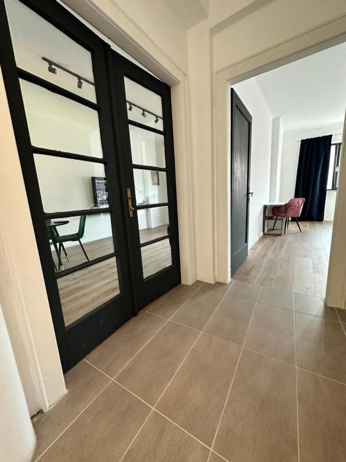 Peaceful Condo For Romantic Getaways Near Black Church - 3Min Walk Brasov Bagian luar foto