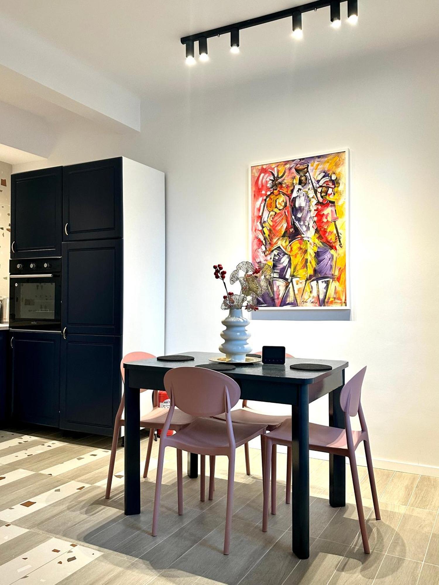 Peaceful Condo For Romantic Getaways Near Black Church - 3Min Walk Brasov Bagian luar foto